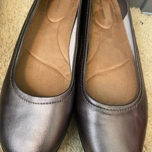 Gabbie Slip On Flats Easy-Spirit New